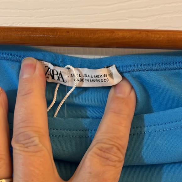 Zara Short Sleeve Cropped Top- Size Large NWOT - Picture 3 of 4